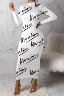 Autumn New Plus Size All-over Letter Printing Stretch Stylish Minimalist Dress Wholesale