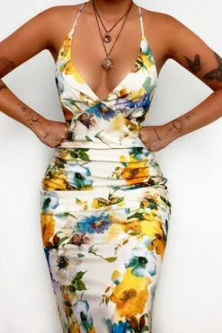 S-2XL Plus Size Summer New Floral Batch Printing Stretch Sling Crossed Design Lace Up Shirring Slim Stylish Sexy Midi Dress Wholesale Midi Dresses