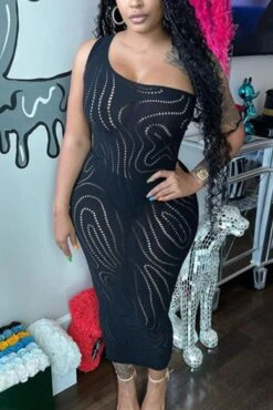 Sexy Slight Stretch Pure Color One Shoulder Hole Bodycon Midi Dress Wholesale