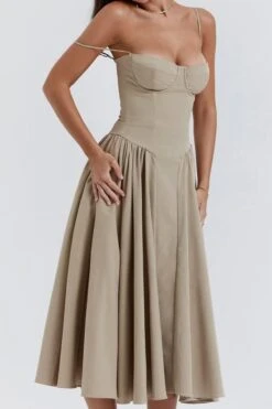 Stylish Non-stretch Solid Color Sling Zip-up Pleated Midi Dress SizeĀ runĀ small Wholesale