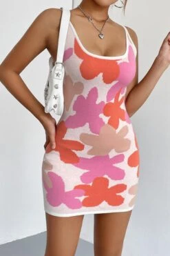 Sexy Slight Stretch Flower Graphic Knitted 2 Colors Bodycon Mini Dress Wholesale
