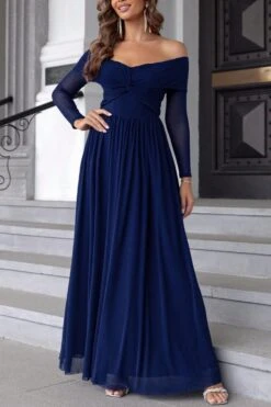 Elegant Slight stretch Solid Color One Shoulder Kink Long Sleeve Maxi Dress Wholesale